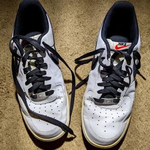 Nike Air Force 1 low top, Men's shoes. Size 10. White with black accents.